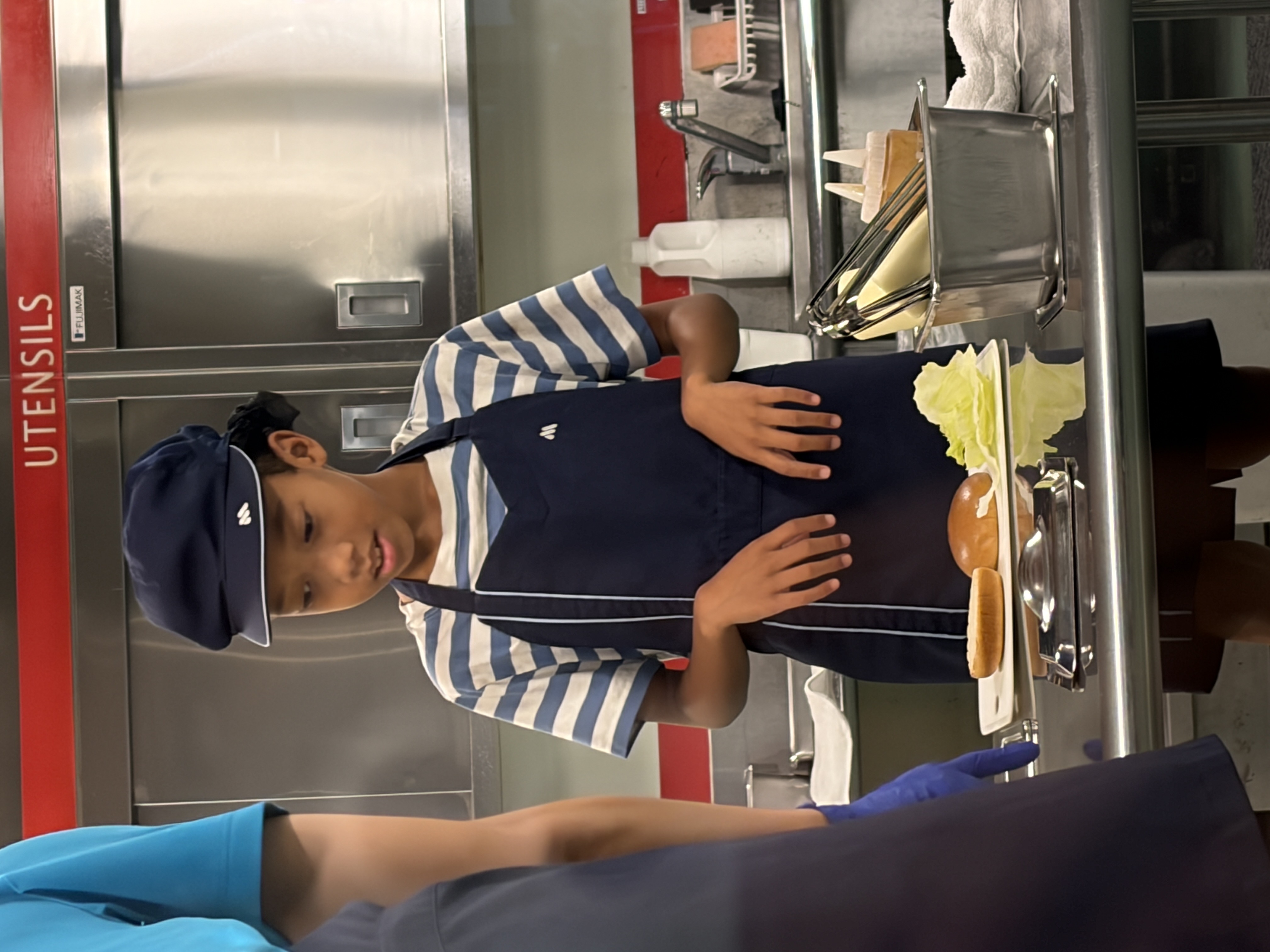 Babysitting moment in Japan — children's experience by SAIGROWTH